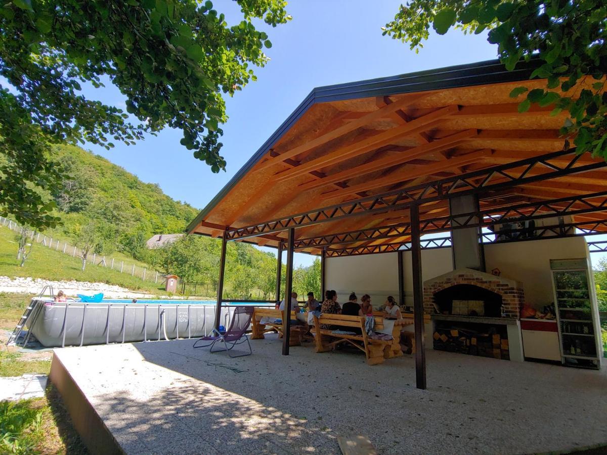 Kuca U Sumi - Forest House Near National Park Una - Air Spa Lohovo Bihać Zewnętrze zdjęcie